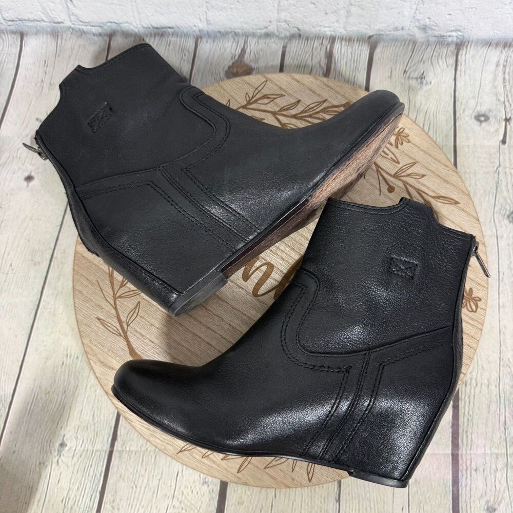 Frye Carson Hidden Wedge Booties Women Size 6.5 Black Leather Zip Ankle Boots